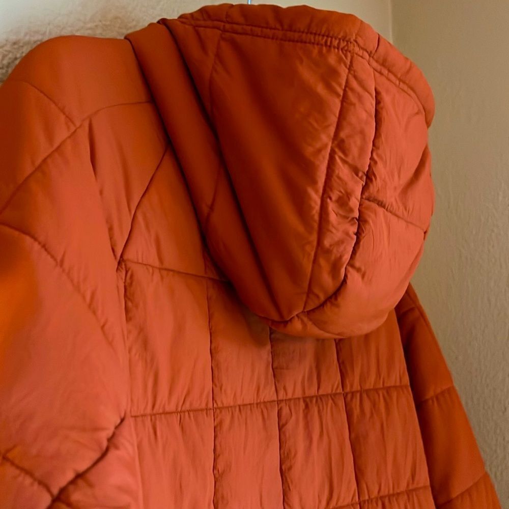 Merrell puffer coat - Picture 3 of 15